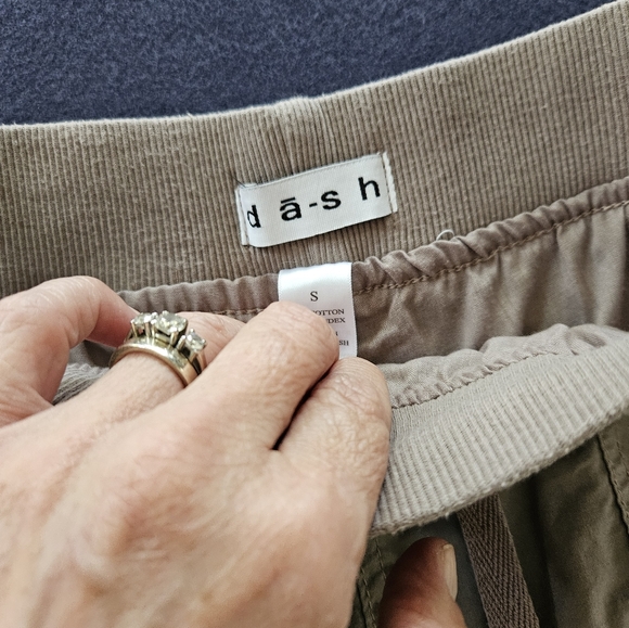 Skirts (2) with built in shorts - Picture 4 of 10